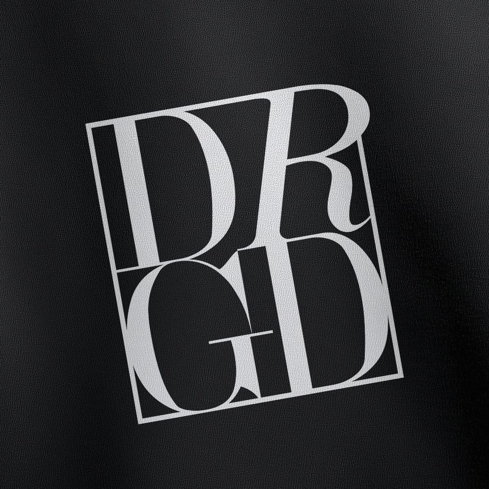 drgd-hoodie-schwarz-closeup