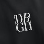 drgd-klein-shirt-schwarz-closeup