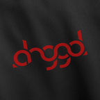 drggd-rot-shirt-schwarz-closeup