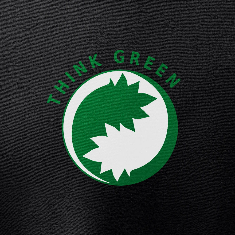 think-green-hoodie-schwarz-closeup