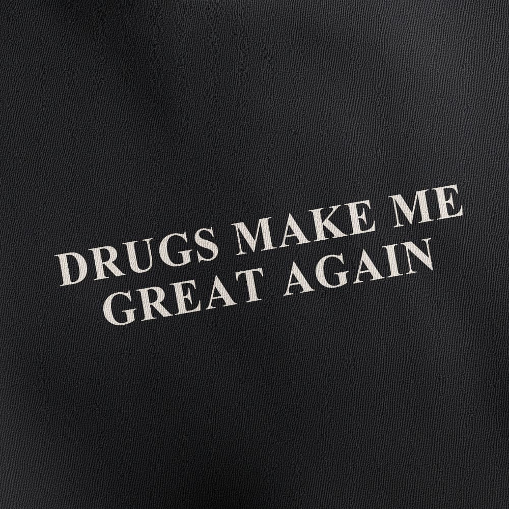 trump-hoodie-schwarz-closeup