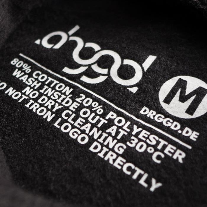 86KILOHERZ TAPE Hoodie Schwarz Nackenlabel