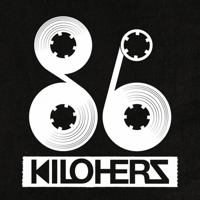 86KILOHERZ TAPE Shirt Schwarz CloseUp