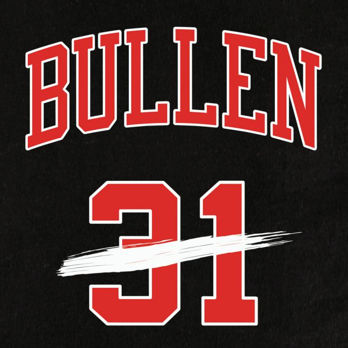 BULLEN 31 Hoodie Schwarz CloseUp